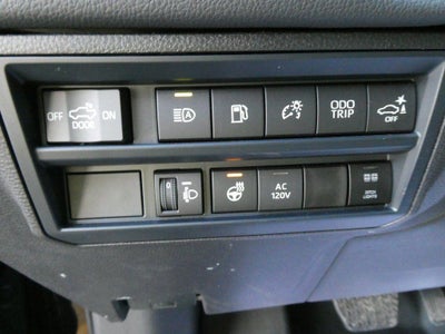 2025 Toyota Tundra 4WD 4WD Limited Hybrid CrewMax 5.5' Bed (Natl)