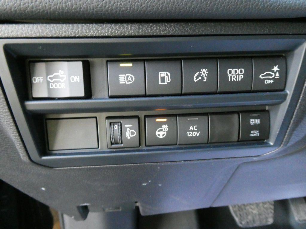 2025 Toyota Tundra 4WD 4WD Limited Hybrid CrewMax 5.5' Bed (Natl)