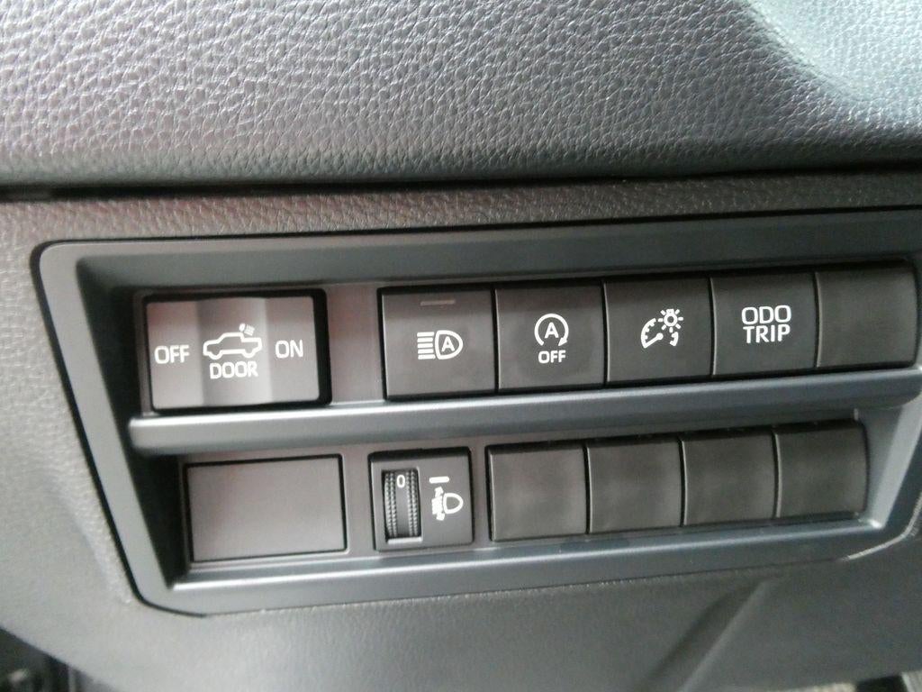 2026 Toyota Tundra 4WD 4WD SR Double Cab 6.5' Bed (SE)