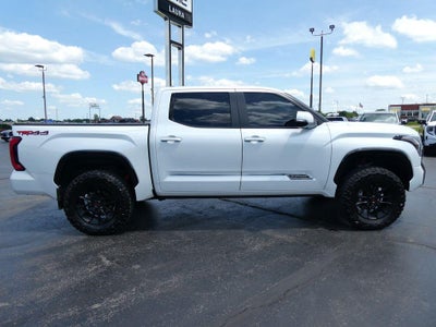 2026 Toyota Tundra 4WD 4WD Platinum CrewMax 5.5' Bed (Natl)