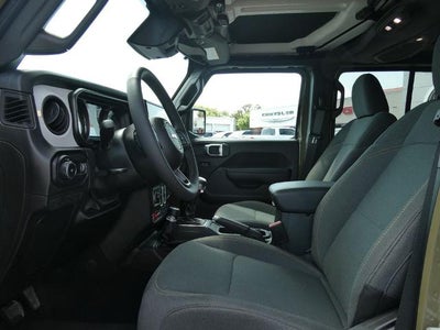 2025 Jeep Wrangler 4-Door Willys 4x4