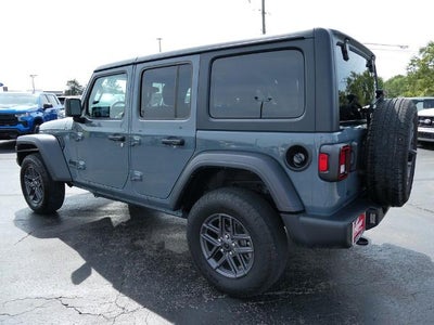 2025 Jeep Wrangler 4-Door Summit 4x4