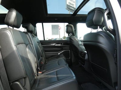 2023 Jeep Wagoneer 4x4