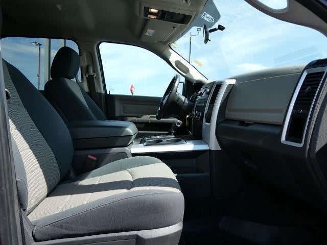 2012 RAM 1500 4WD Crew Cab 5.7 Ft Box Big Horn