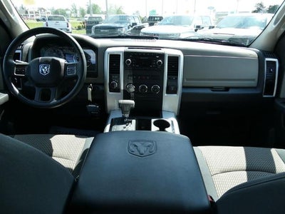 2012 RAM 1500 4WD Crew Cab 5.7 Ft Box Big Horn
