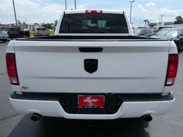 2014 RAM 1500 4WD Crew Cab 5.7 Ft Box Express