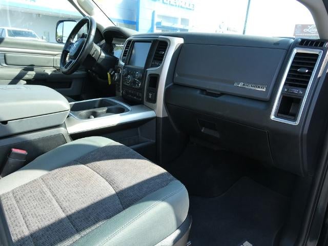 2017 RAM 1500 Big Horn 4x4 Crew Cab 5'7" Box