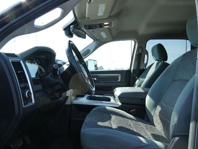 2017 RAM 1500 Big Horn 4x4 Crew Cab 5'7" Box