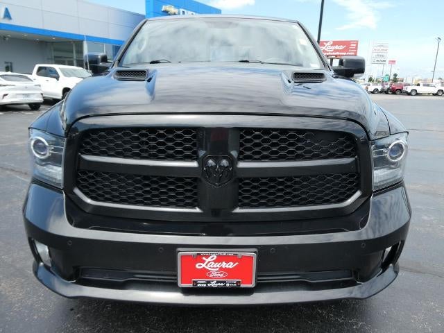 2017 RAM 1500 Night Crew Cab 4x4 5'7' Box