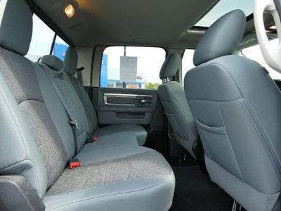 2018 RAM 1500 Big Horn 4x4 Crew Cab 6'4" Box