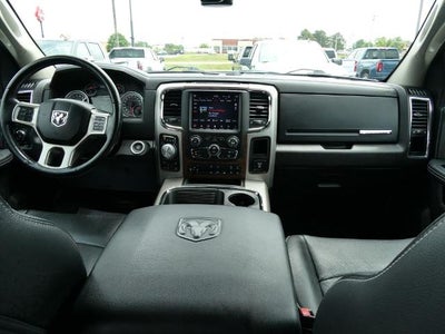 2018 RAM 1500 Laramie Crew Cab 4x4 6'4' Box