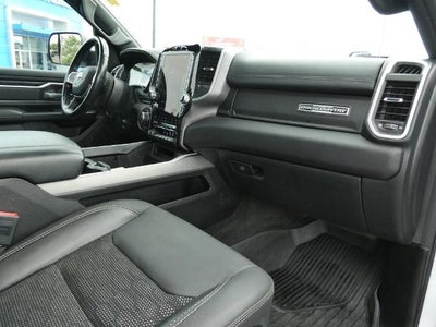 2022 RAM 1500 Big Horn Crew Cab 4x4 5'7' Box