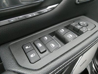 2025 RAM 1500 Laramie 4x4 Crew Cab 5'7" Box