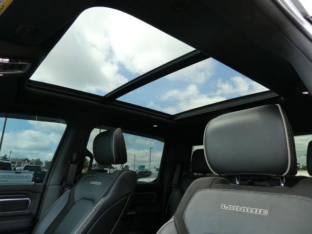 2024 RAM 1500 Laramie Crew Cab 4x4 5'7' Box