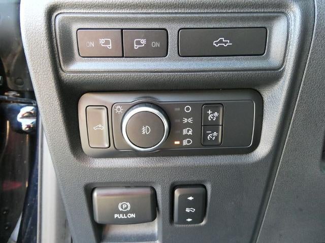 2021 Ford F-150 Platinum 4WD SuperCrew 5.5' Box