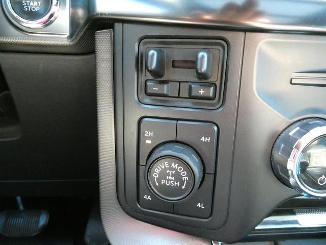 2021 Ford F-150 Platinum 4WD SuperCrew 5.5' Box