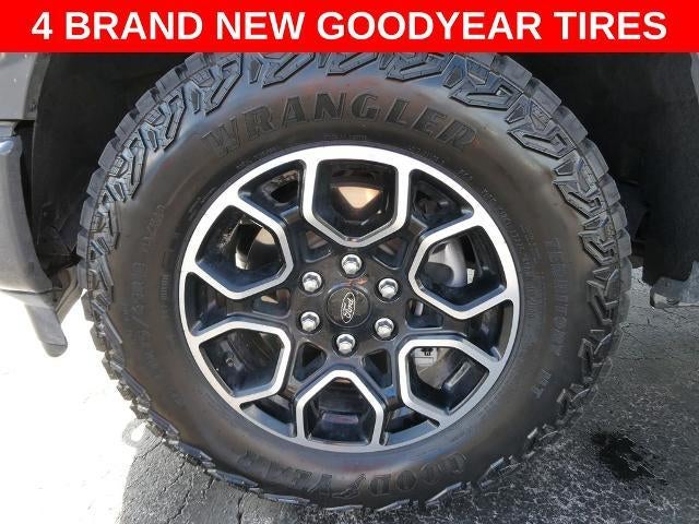 2021 Ford F-150 LARIAT 4WD SuperCrew 5.5' Box