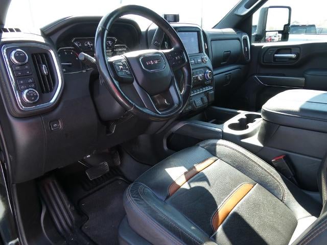 2023 GMC Sierra 2500HD 4WD Crew Cab Standard Bed AT4