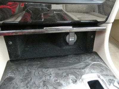 2014 Chrysler 300 4dr Sdn RWD