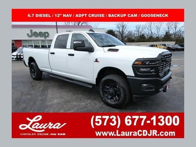 2025 RAM 3500 Tradesman Crew Cab 4x4 8' Box