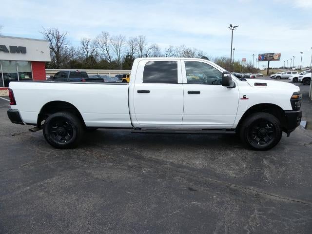 2025 RAM 3500 Tradesman Crew Cab 4x4 8' Box