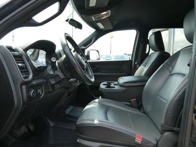 2021 RAM 2500 Tradesman 4x4 Crew Cab 6'4" Box