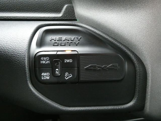2022 RAM 2500 Tradesman 4x4 Crew Cab 6'4" Box