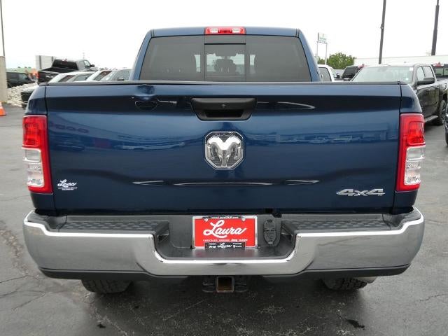2022 RAM 2500 Tradesman 4x4 Crew Cab 6'4" Box