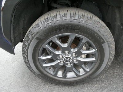 2022 Toyota Tundra Hybrid Platinum