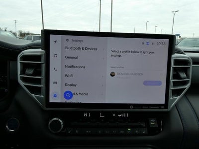 2022 Toyota Tundra Hybrid Platinum