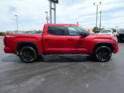 2025 Toyota Tundra 4WD 4WD Limited CrewMax 5.5' Bed (Natl)