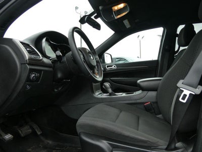 2018 Jeep Grand Cherokee Laredo 4x4