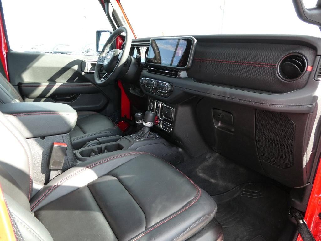 2025 Jeep Wrangler Rubicon X