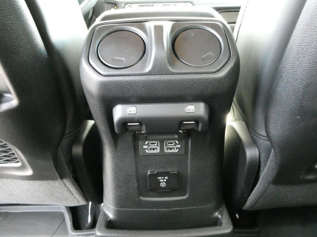 2025 Jeep Wrangler Rubicon X