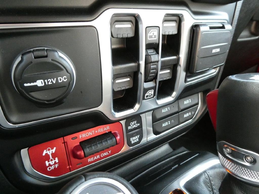2025 Jeep Wrangler Rubicon X