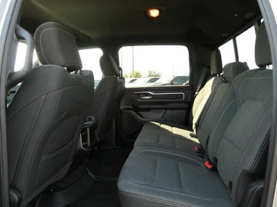 2022 RAM 1500 Lone Star Crew Cab 4x4 5'7" Box