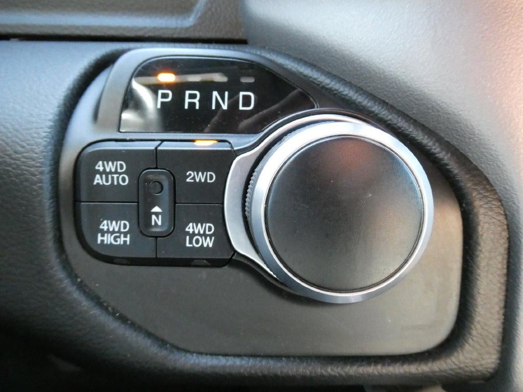 2022 RAM 1500 Lone Star Crew Cab 4x4 5'7" Box