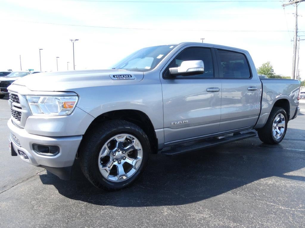 2022 RAM 1500 Lone Star Crew Cab 4x4 5'7" Box