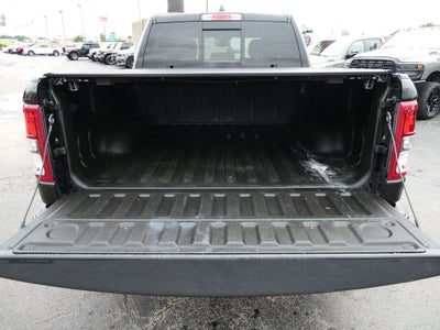 2021 RAM 1500 Big Horn Crew Cab 4x4 5'7" Box