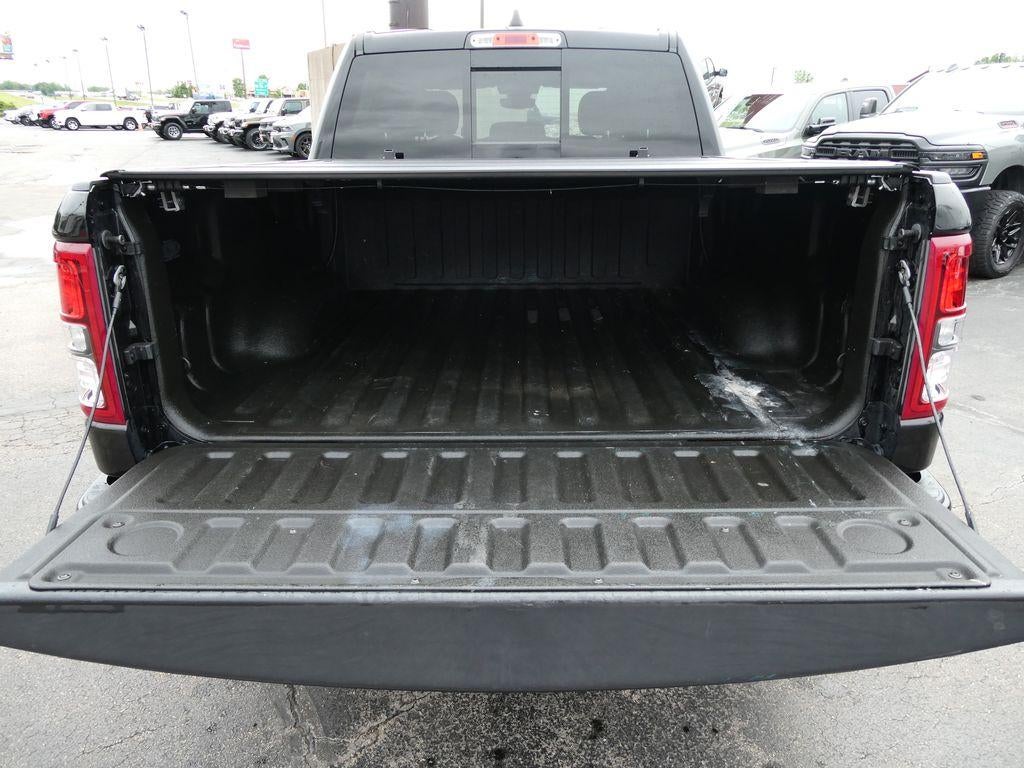 2021 RAM 1500 Big Horn Crew Cab 4x4 5'7" Box