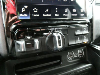 2022 RAM 1500 Laramie Crew Cab 4x4 5'7" Box