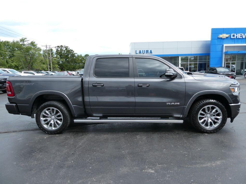 2022 RAM 1500 Laramie Crew Cab 4x4 5'7" Box