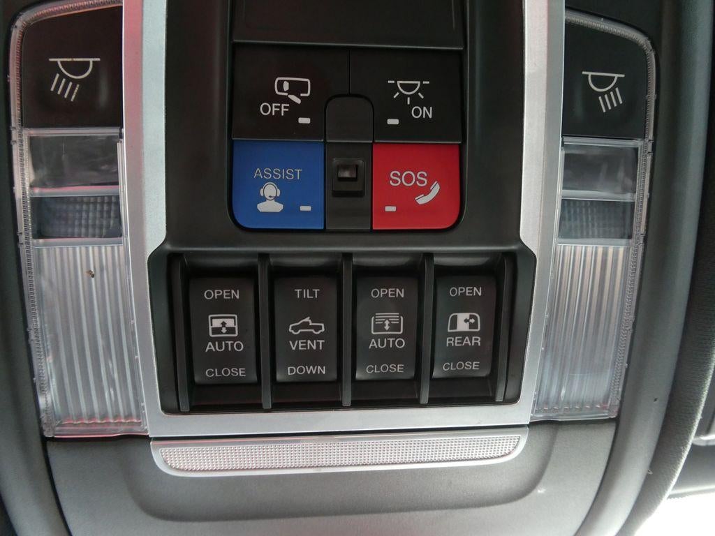 2020 RAM 1500 Rebel Crew Cab 4x4 5'7" Box