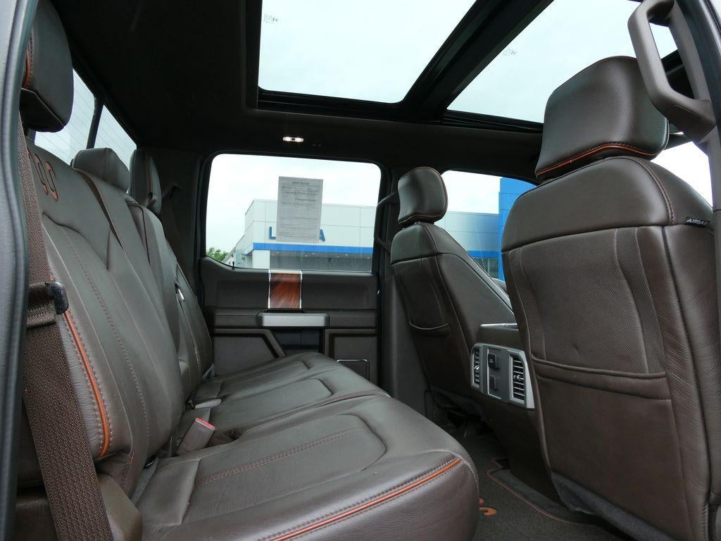 2017 Ford Super Duty F-250 SRW Lariat