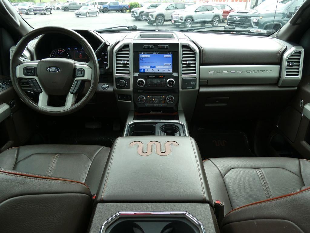 2017 Ford Super Duty F-250 SRW Lariat