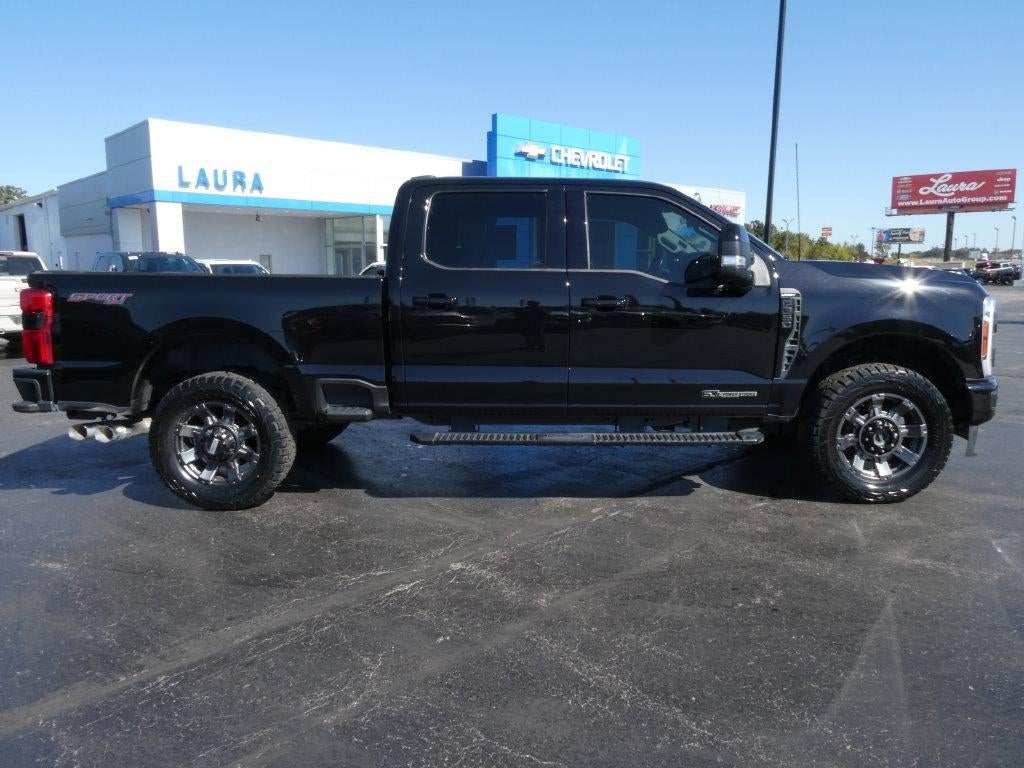 2023 Ford F-350 LARIAT