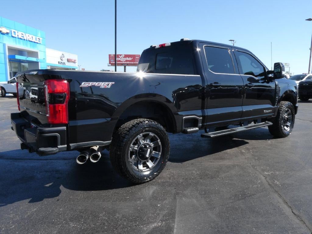 2023 Ford F-350 LARIAT
