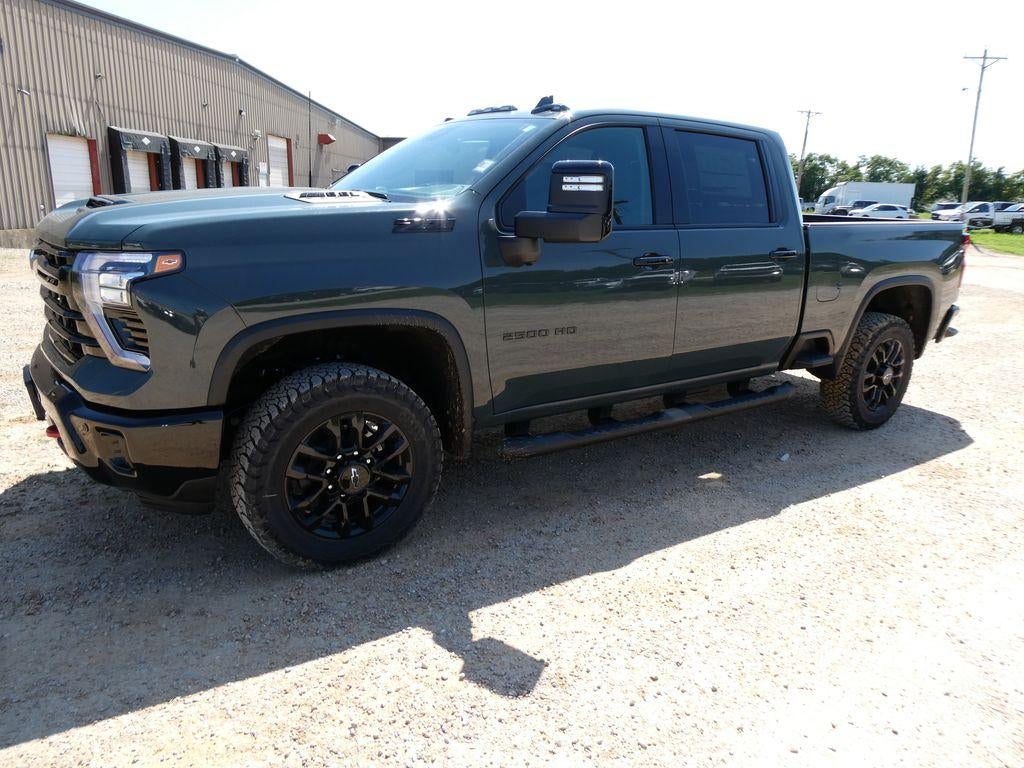 2026 Chevrolet Silverado 2500 HD LTZ - Photo 8