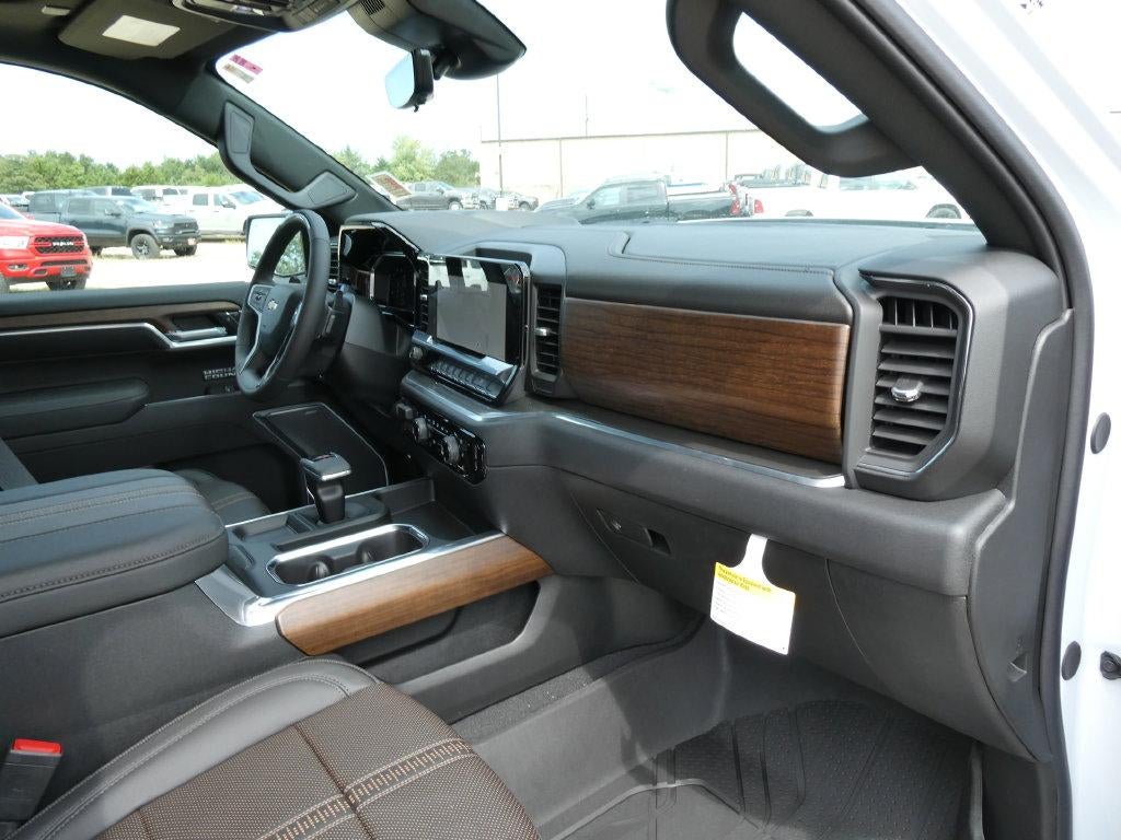 2026 Chevrolet Silverado 1500 High Country - Photo 15