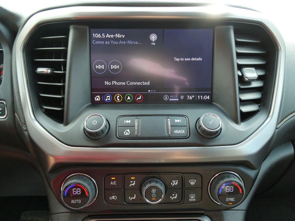 2023 GMC Acadia AT4
